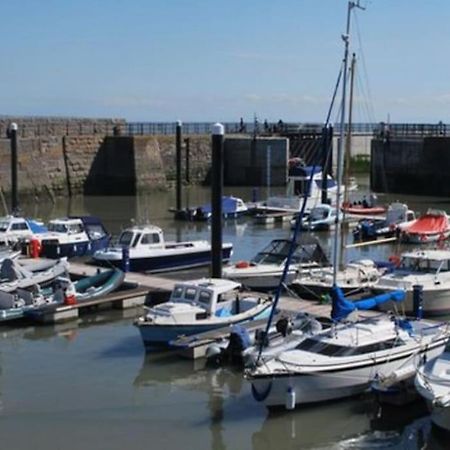 Spacious Holiday Home In Porthcawl Exterior foto